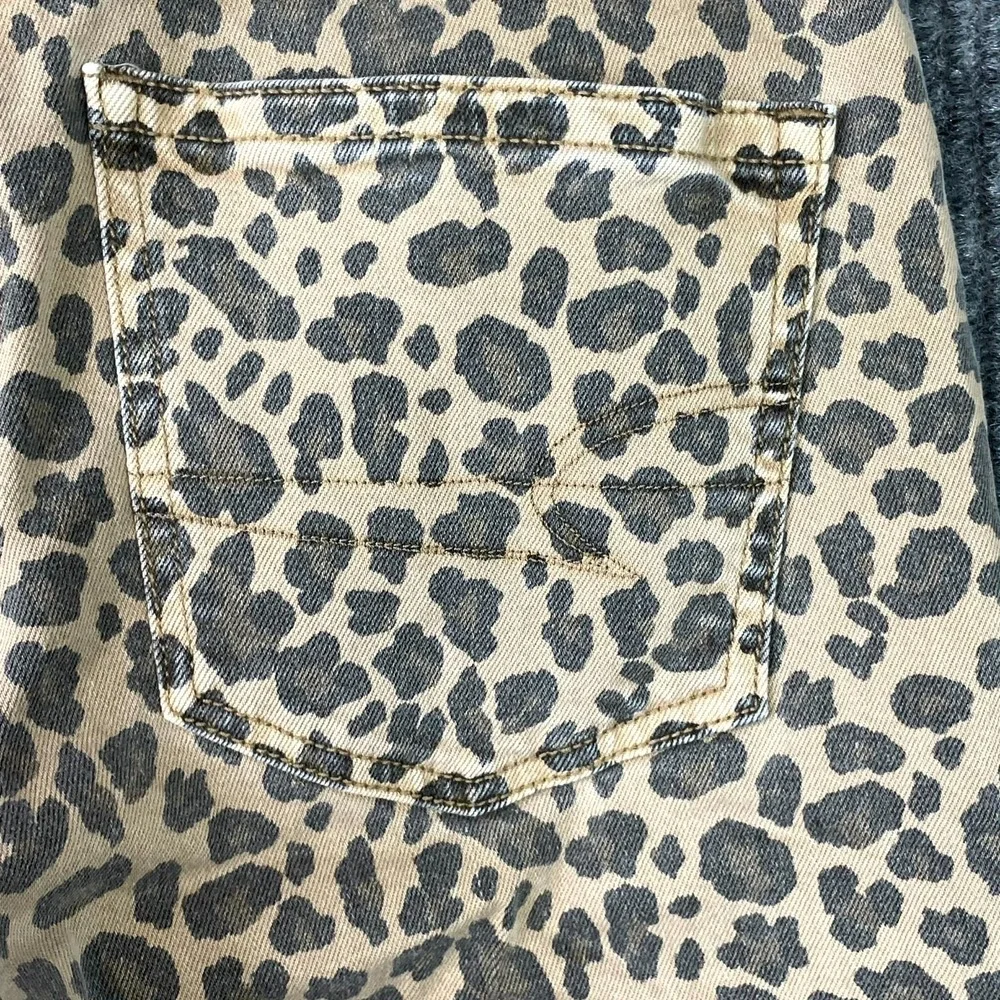 American Eagle Outfitter Jeans Womens 000 Brown Leopard Print Denim Minimalist
